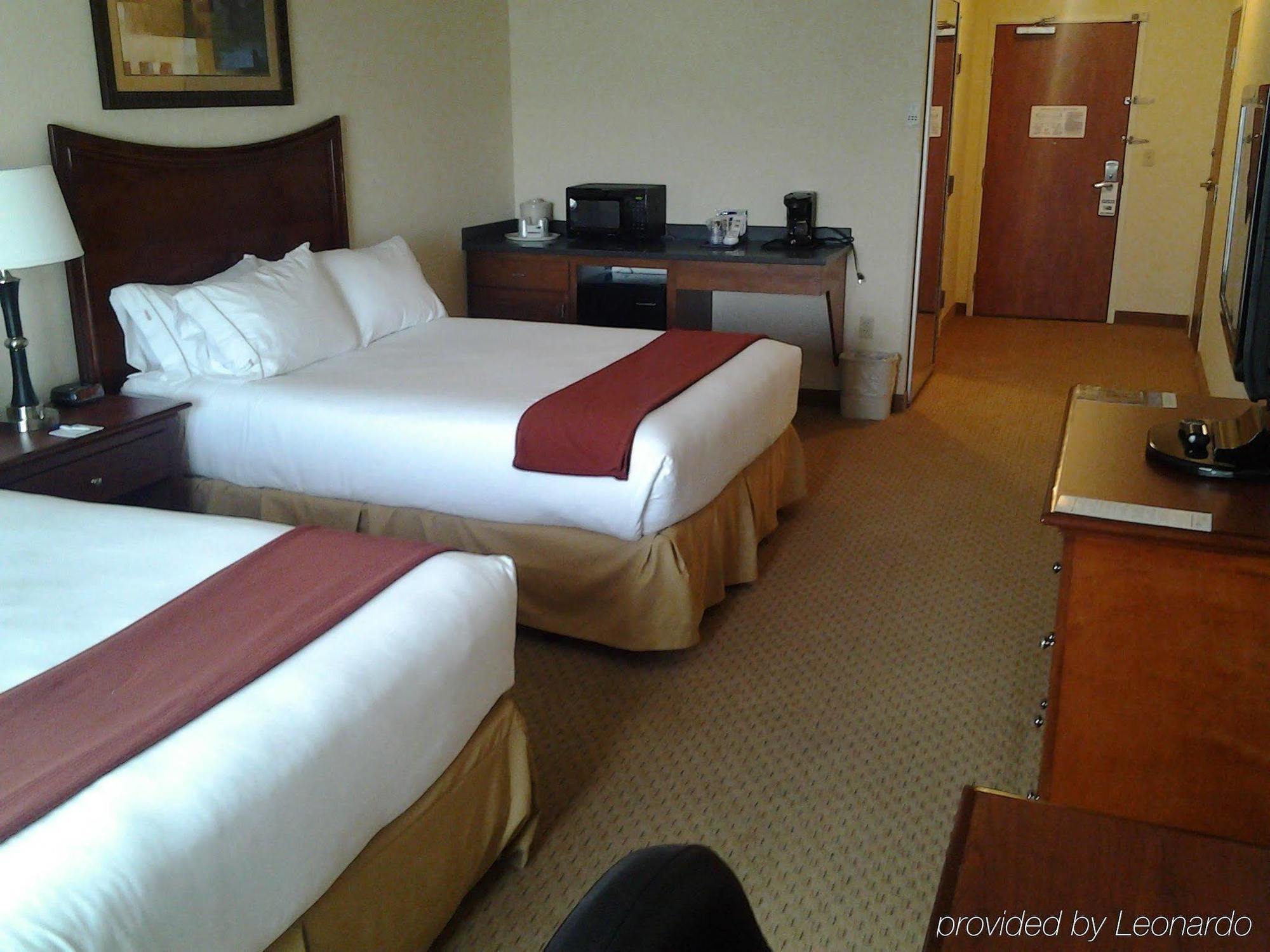 Holiday Inn Express Hotel & Suites Klamath Falls Central, An Ihg Hotel Buitenkant foto