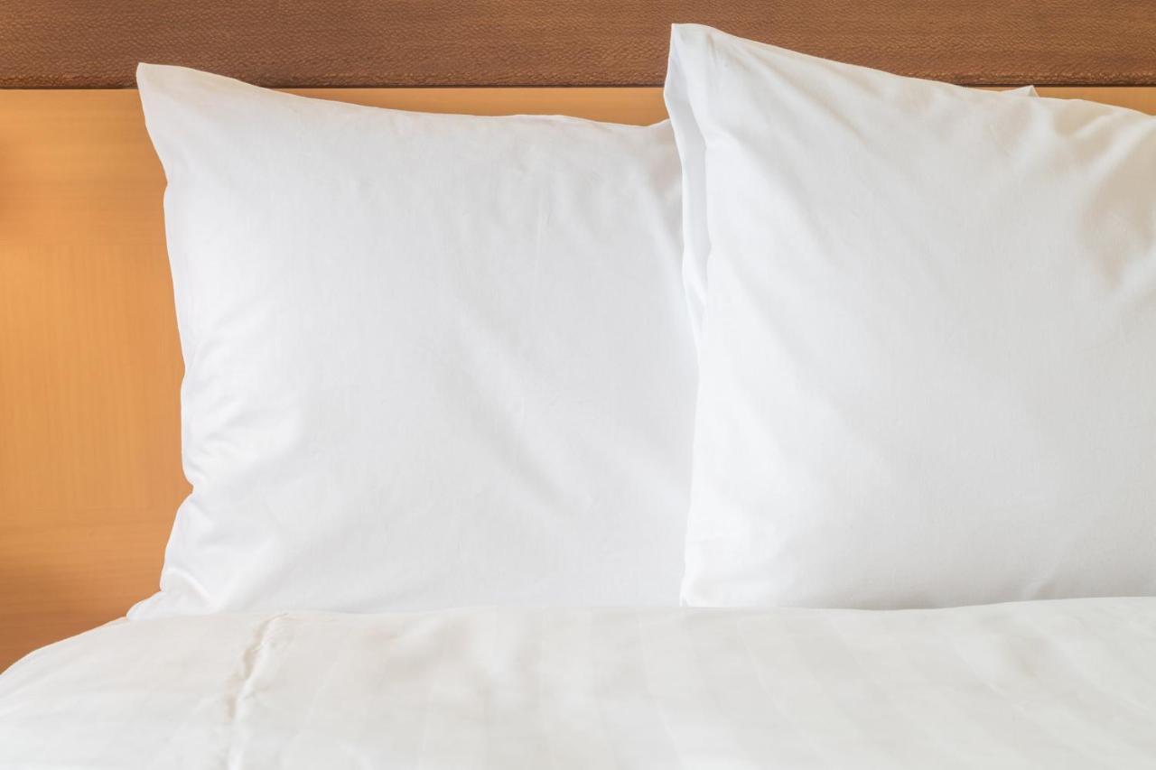 Holiday Inn Express & Suites Klamath Falls Central By Ihg Buitenkant foto